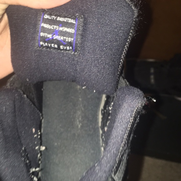 Jordan 11 Space Jam (2016) - Picture 2 of 5